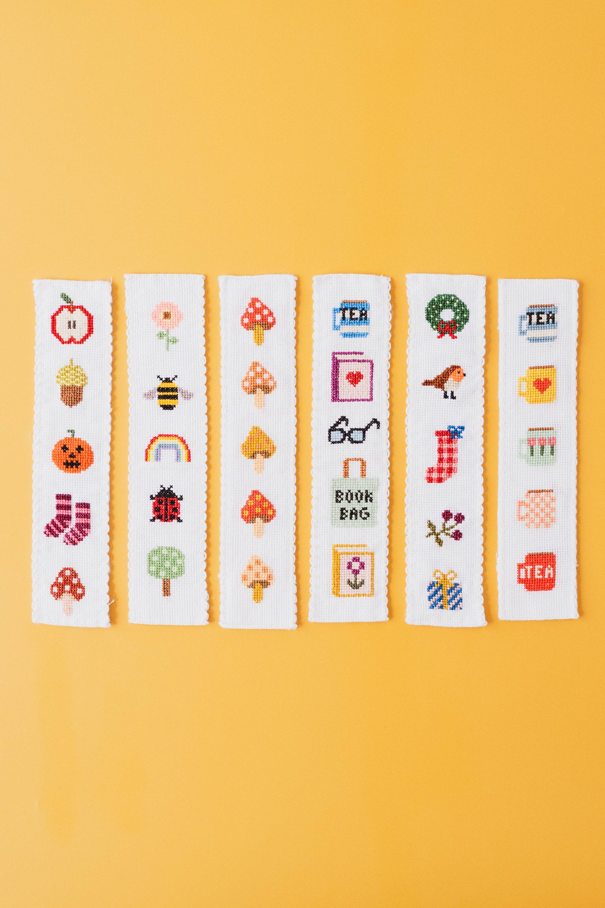Festive DIY bookmark kit gift set for book lovers and crafters