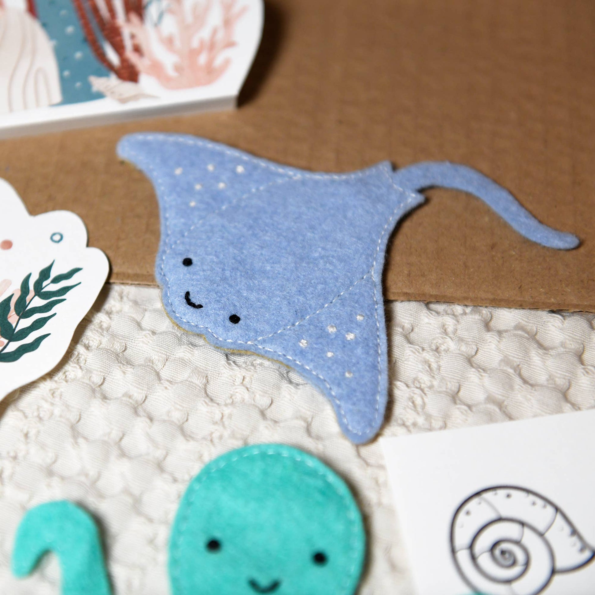 Manta Ray Finger Puppet Craft Kit