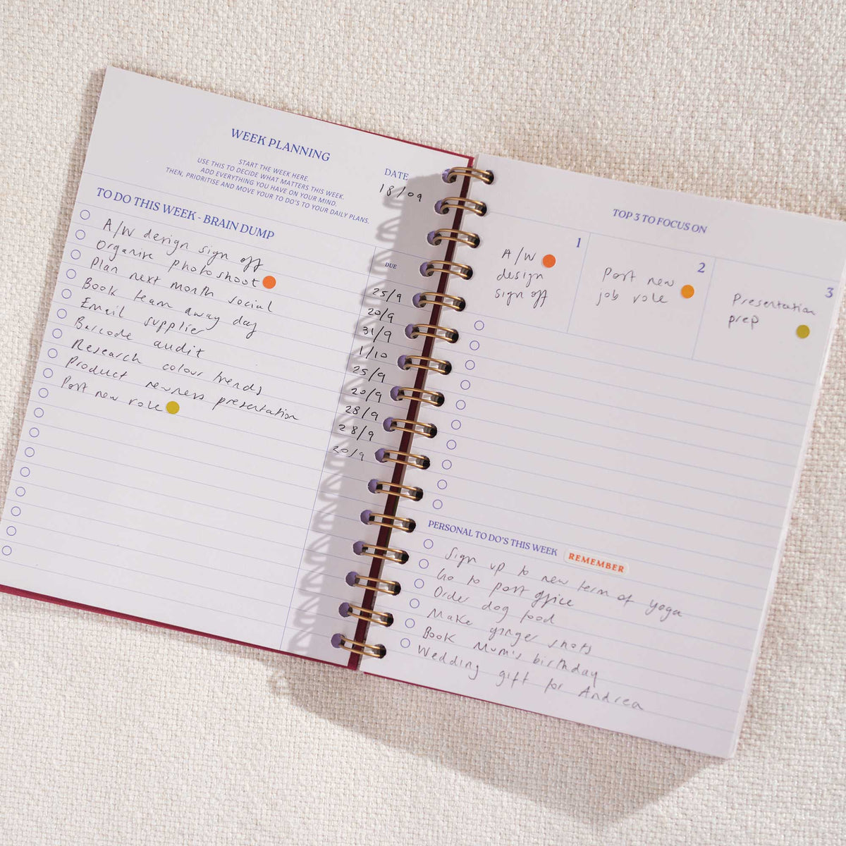 Weekly planning layout in the undated Matcha planner