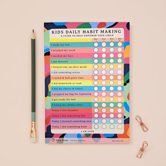 Kids Daily Habit Making - A5. The perfect pad to help empower your child and prompt healthy conversations with them each day. Allowing them to tick off daily tasks, like making their bed and cleaning their teeth.