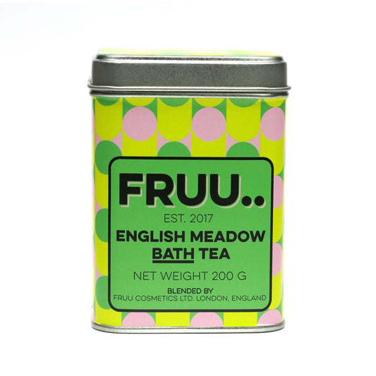 English Meadow Bath Tea with natural botanical ingredients and muslin sachet