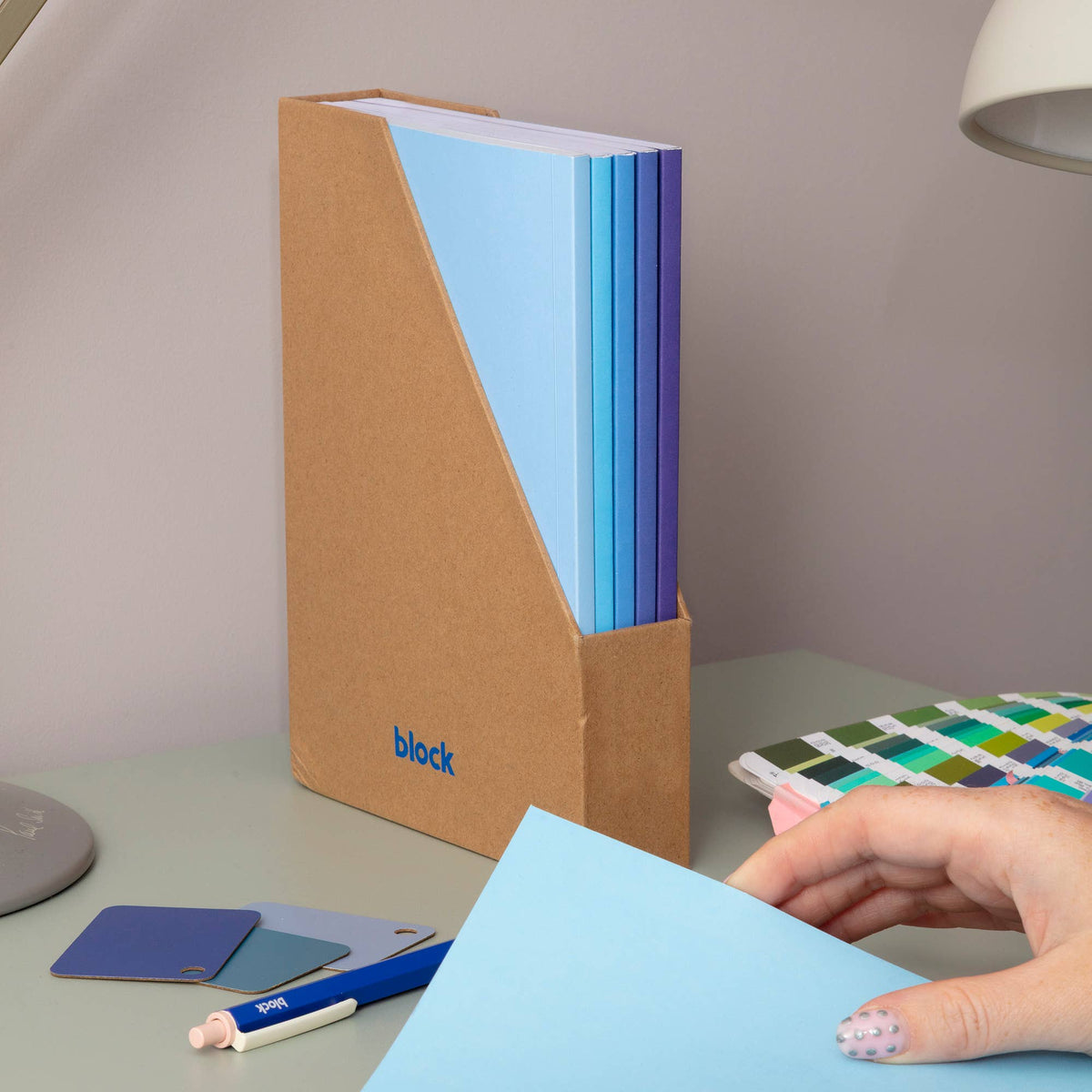 Gradient notebook set in pink tones showing five colour variations
