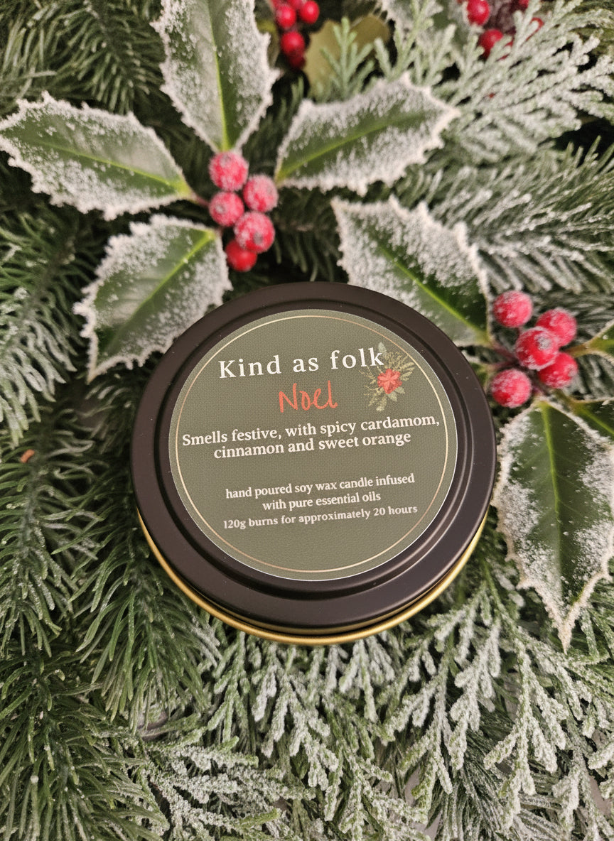 Handmade Soy Wax Christmas Noel Travel Tin Candle by Kind as Folk – Festive scent with orange, cinnamon & cardamom, eco-friendly sustainable gift.