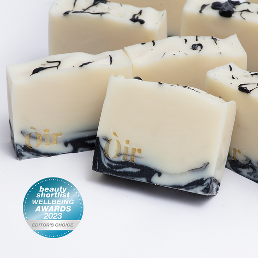 Rosemary, Ho Leaf, Geranium Soap. A luxurious, plastic free, replacement for shower gel. Scent profile fresh with a hint of floral tea This award winning soap makes a lovely gift for a friend or for yourself.